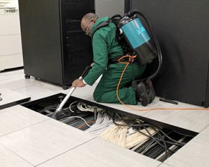 Limpieza de suelos tier 4